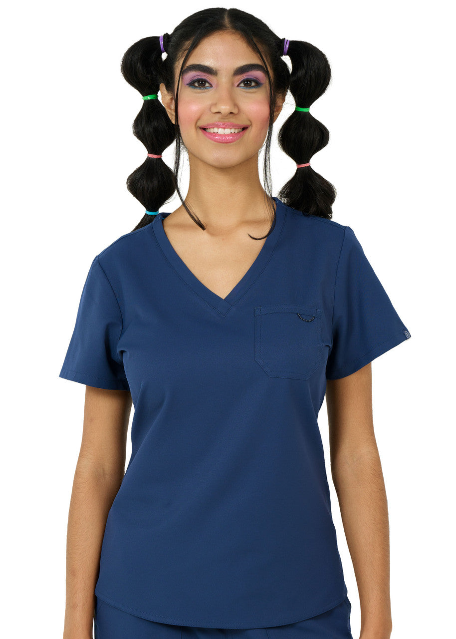 Zavate Studio Elevate Tuck-In Women’s Scrub Top